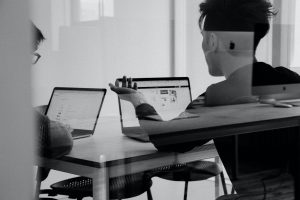 Les tendances en matière de marketing d&rsquo;influence pour les entreprises B2B